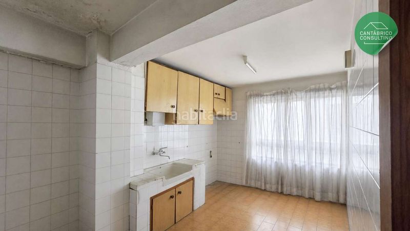 Foto 99542b68-ceb8-43bb-8a95-230582b84873. Local comercial en Navia