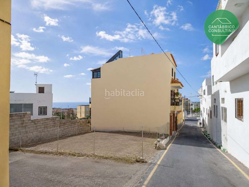 Foto af510c92-b9f4-4627-8140-e06b104f92b5. Terreny residencial a Casco Urbano Adeje