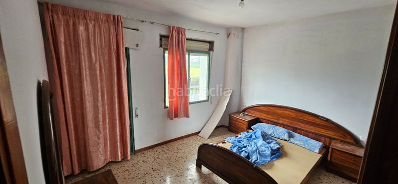 Foto 4db1d5f2-c9c3-4fae-b1ac-19474ba62310. Casa adossada a Moraleja