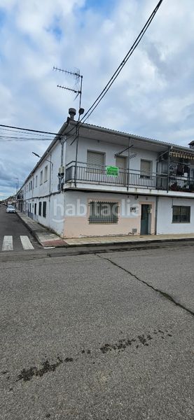 Foto 663e6d7d-667b-4aa6-92bd-184d480c3a71. Casa adossada a Moraleja