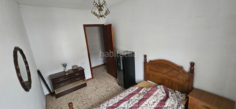 Foto e4c63140-e970-4f44-98e2-1a46adafe775. Casa adossada a Moraleja