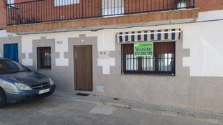 Apartament a Cilleros. Piso planta baja