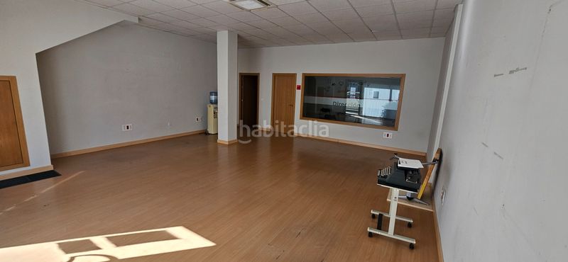 Foto 514179e4-50cc-4a86-ae0c-47de6be7db4a. Lloguer local comercial a avenida pureza canelo 65 a Moraleja