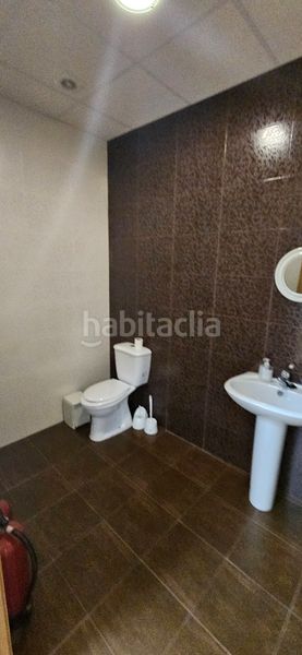 Foto c7246a95-5230-4b59-9ac2-24b478c009f0. Lloguer local comercial a avenida pureza canelo 65 a Moraleja