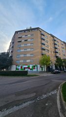 Pis a Avenida de los Pilares 1