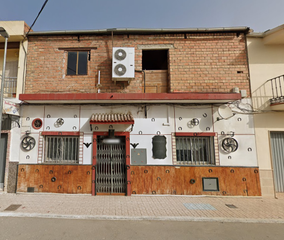Local Comercial a Calle antonio machado 27. Se vende negocio de hostelería completamente amueblado