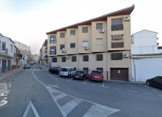 Pis a Mengíbar. Se vende piso en el centro del pueblo.
