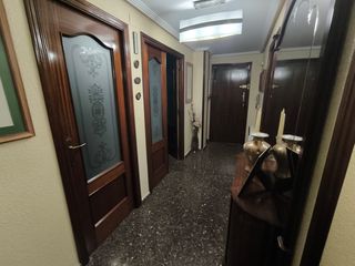 Flat in Calle real 117