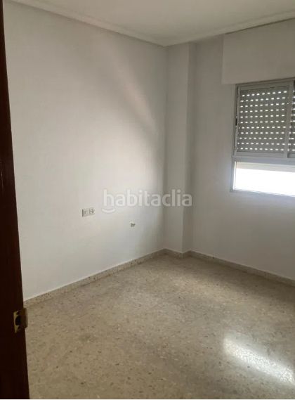 Foto 6f0bade9-f347-4dfb-93bc-b48e114a5e4a. Piso en calle santa ana 1 en Cambil