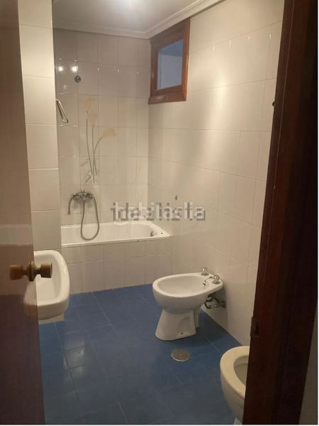 Foto b99872b9-d61c-4be8-879b-d67626fdeaa9. Piso en calle santa ana 1 en Cambil
