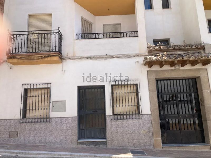 Foto e783e13f-12a8-479f-addc-5f1702437b5a. Piso en calle santa ana 1 en Cambil
