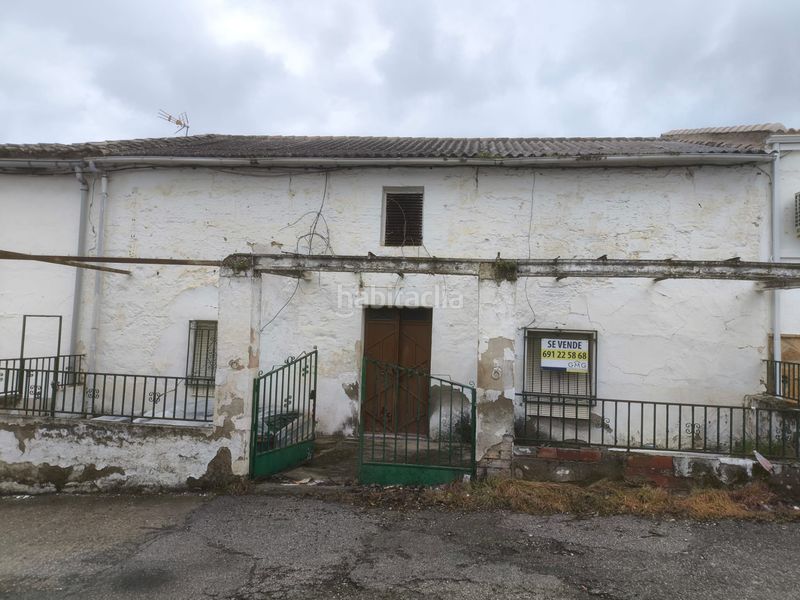 Foto 2dc9072b-1466-4589-aa06-4a7cada67f99. Casa en calle fuente redonda 34 en Mengíbar