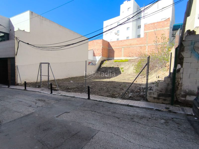 Foto 10328888-5ab2-4d78-98d0-b2e0c8751d88. Terreno residenziale in calle bernabé vallecillo olea 8 in Mengíbar
