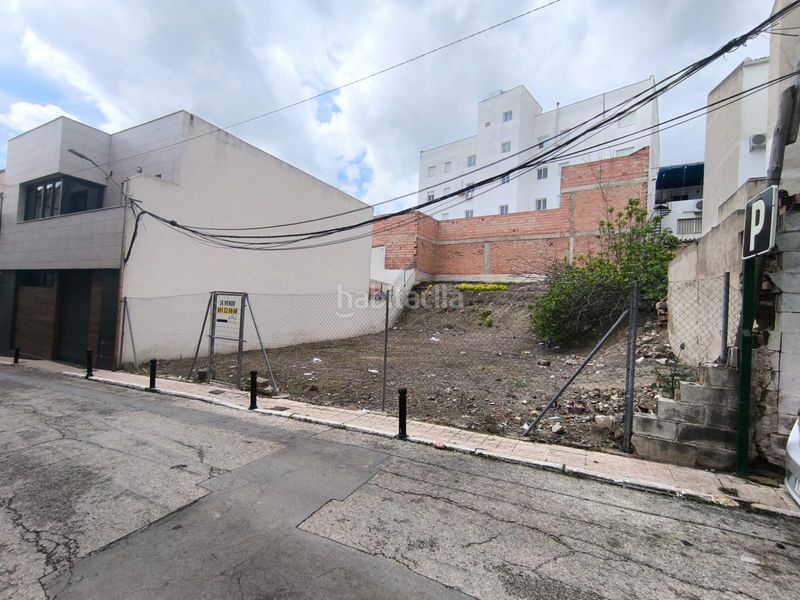 Foto 4f13a22f-ac3c-4b8c-84c1-71d0a6409998. Terreno residenziale in calle bernabé vallecillo olea 8 in Mengíbar