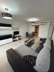 Miete Etagenwohnung in Avenida andalucía 3