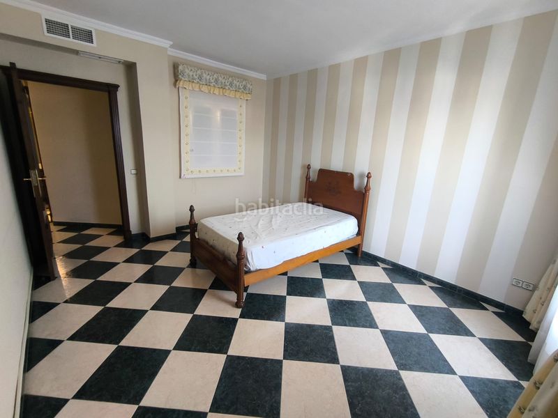 Foto 31b1871e-b1b7-4dbc-87fb-d9bfebb09925. Chalet en calle marqués de la ensenada 3 en Mengíbar