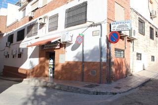 Lloguer Local Comercial a Calle dulce nombre de jesús 1