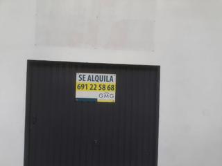 Location Local commercial à Calle girasol 13