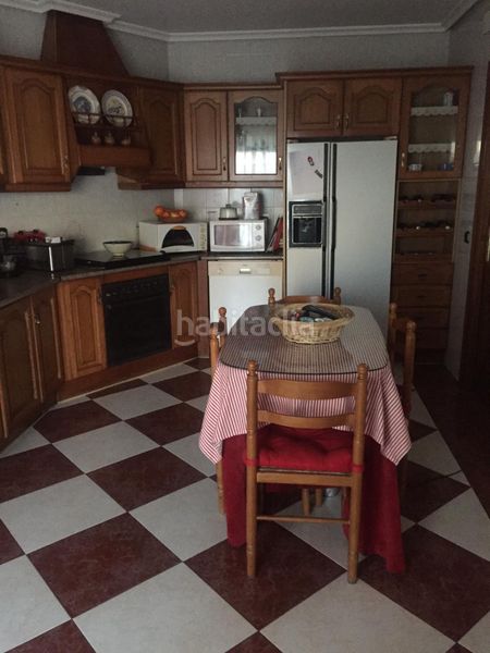 Foto 0e63c506-cb29-488b-8954-592809999bf6. Casa a Mengíbar