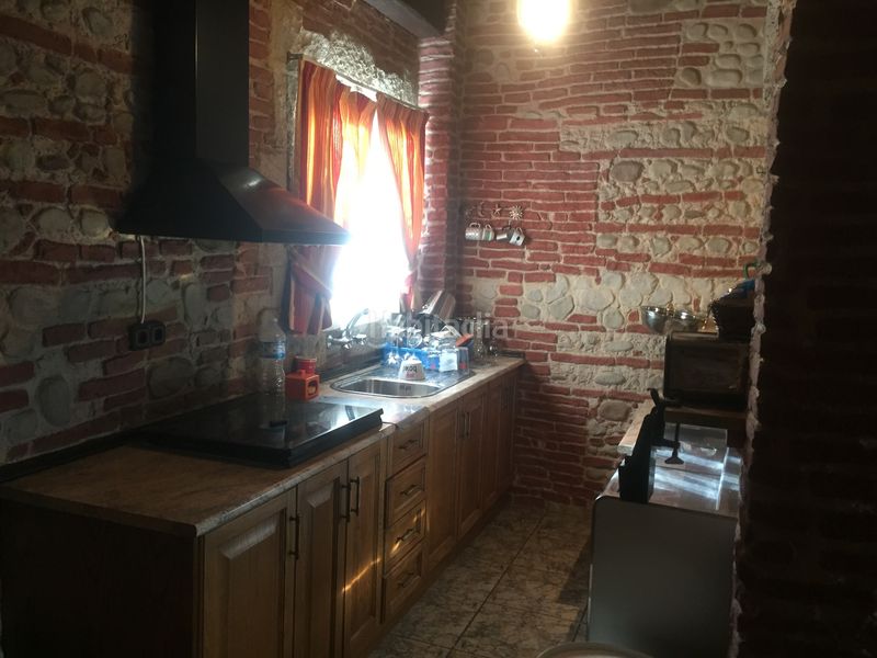 Foto 141613c0-d0f9-4994-81b2-657d9661ad76. Casa a Mengíbar