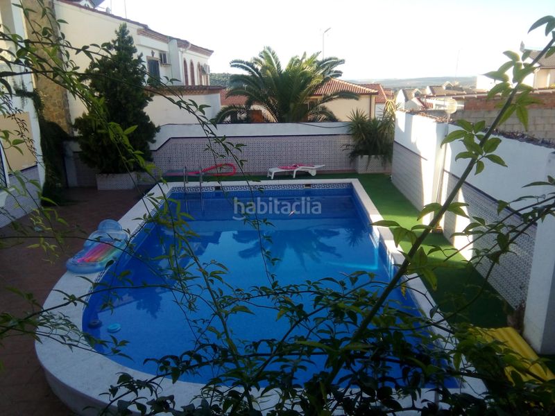 Foto 46435ddb-f5bd-4189-b59e-fbe50a6c59c0. Casa a Mengíbar