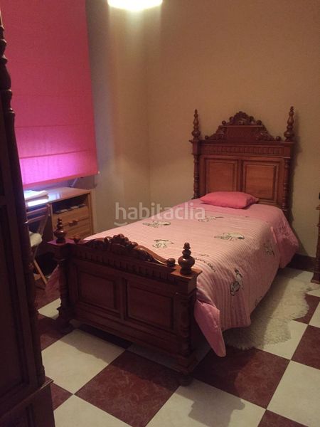 Foto b81cadeb-5e61-4b90-bb7f-2a8bdbde7e67. Casa a Mengíbar