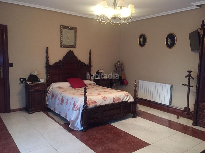Foto bc094b00-4c5c-4591-8d0c-b4ec15f8da1d. Casa a Mengíbar