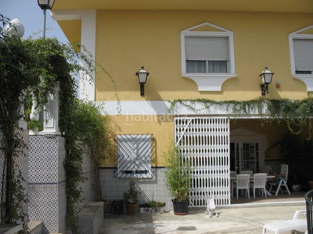 Foto e104bc27-6467-44df-aa76-ec7bb8b58367. Casa a Mengíbar