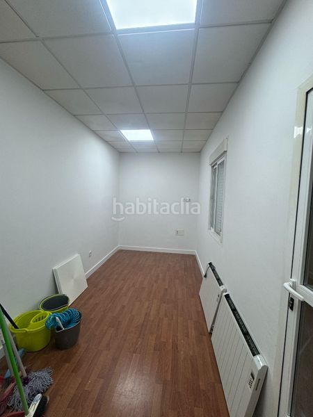 Foto d8d36ae7-cdf2-4b9f-b477-ba7a5d2e656e. Lloguer local comercial a Mengíbar