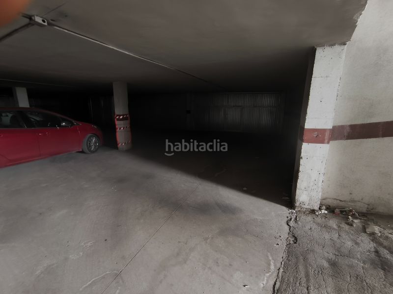 Foto d7d46d4d-93d1-49a8-a295-7dccf302ee27. Aparcament cotxe a calle san juan 89 a Mengíbar
