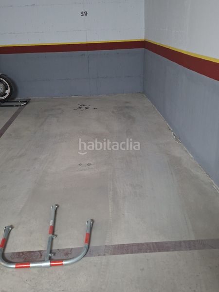 Foto 4180b2b7-0ac1-40ae-8daa-b73f43158b7d. Car parking in Mengíbar
