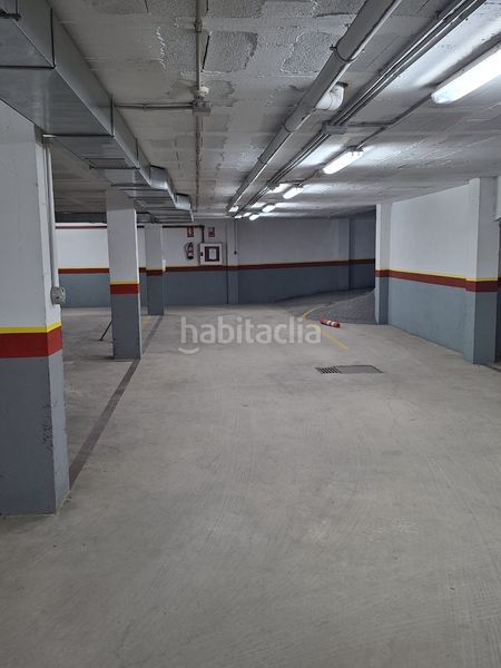 Foto 4c7283c4-4759-4e37-9d17-b8919b264d8c. Car parking in Mengíbar