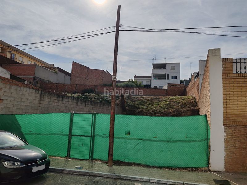 Foto f7cb7afe-842b-46f6-8188-b6526df9803e. Terreno residencial en carretera de Mengíbar 4 en Mengíbar
