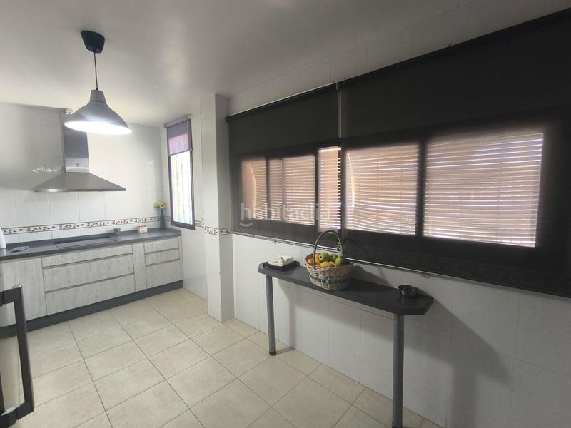 Foto 30181996-124b-4e43-817e-97ce241b6a0a. Chalet en Mengíbar