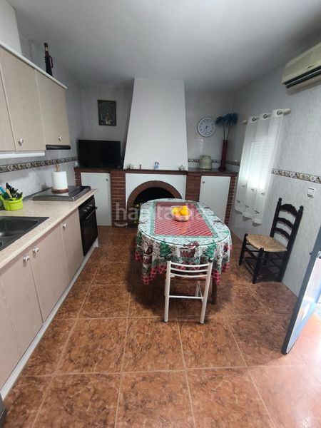 Foto 367138d4-f6e9-44c3-8dc9-d80f229cd893. Casa a Mengíbar