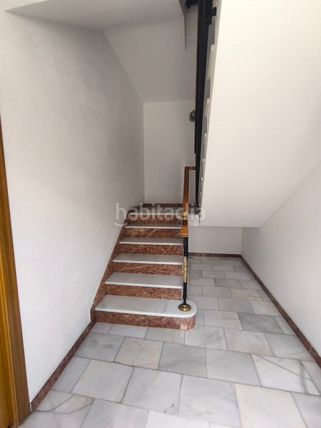 Foto e6eb2a7a-ee19-4274-b7f4-6a874b6add06. Pis a calle palomarejo 9 a Mengíbar