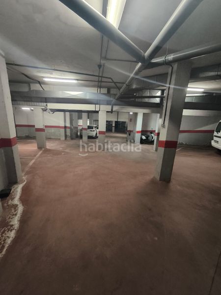 Foto fd2ca4be-cf38-4983-8464-4f9cfacc3464. Parking coche en calle real 4 en Mengíbar