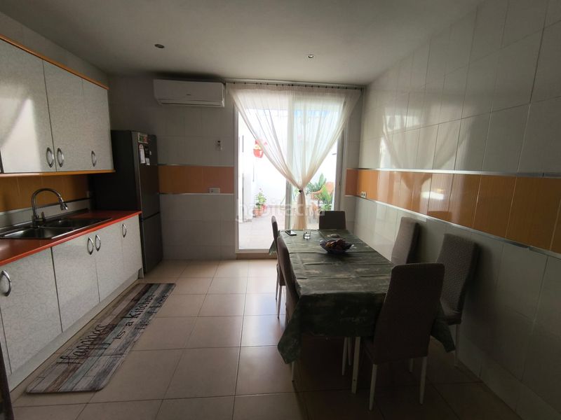 Foto 7a66cdd9-fb91-4ec4-afc9-cb84bd540997. Casa a Mengíbar