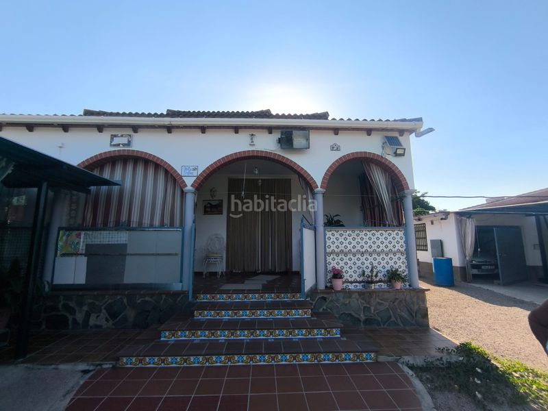 Foto cf87c85f-1de6-446c-bef5-ce2c1b28ed8e. Masia a Mengíbar