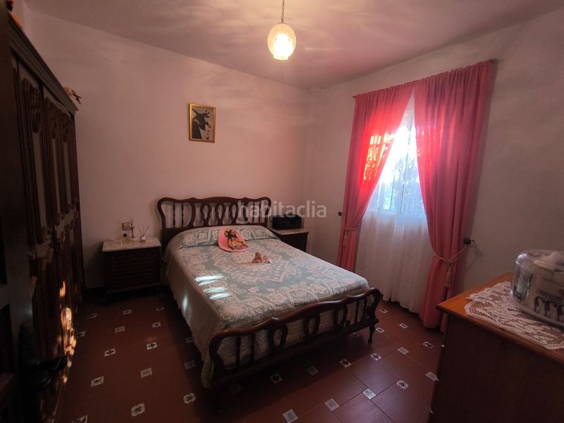 Foto fb267f80-7271-4651-b37d-895fdf8d5b1b. Masia a Mengíbar