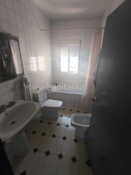 Foto aed09d36-9f11-46fd-bfe4-ba605892a4a3. Casa en Mengíbar