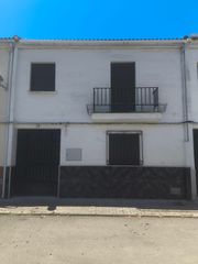 Casa a Mengíbar