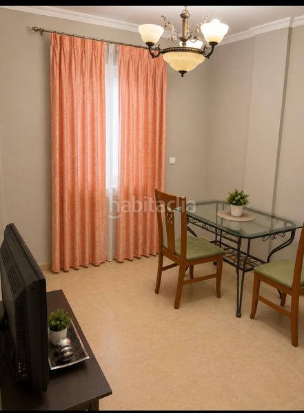 Foto f27c92e3-7930-4fb0-a5d1-8ab5f2707dab. Casa a calle azahar 5 a Mengíbar