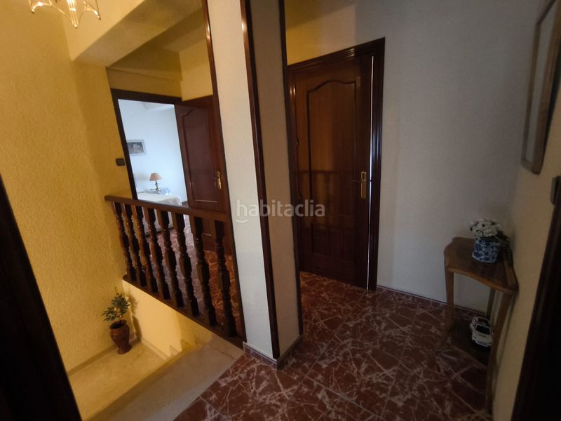 Foto 41380f9a-8de7-4db3-9887-7ea7f17e6594. Casa a calle granada 17 a Mengíbar