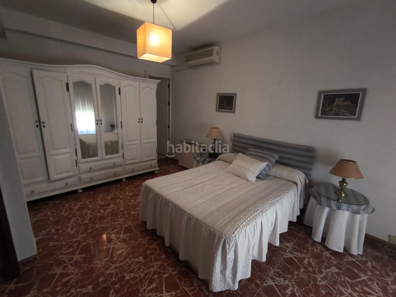 Foto b1b569cf-3017-464d-85fd-541d92bb9ae5. Casa a calle granada 17 a Mengíbar