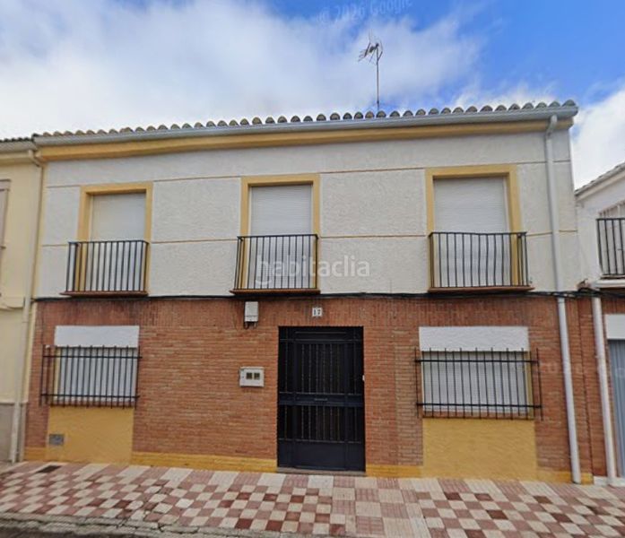 Foto ccedd3bf-163c-424e-818a-f6e8638c48a3. Casa a calle granada 17 a Mengíbar