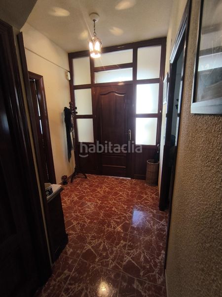 Foto e419176f-27fa-4c44-ba04-13641afb8cc0. Casa a calle granada 17 a Mengíbar