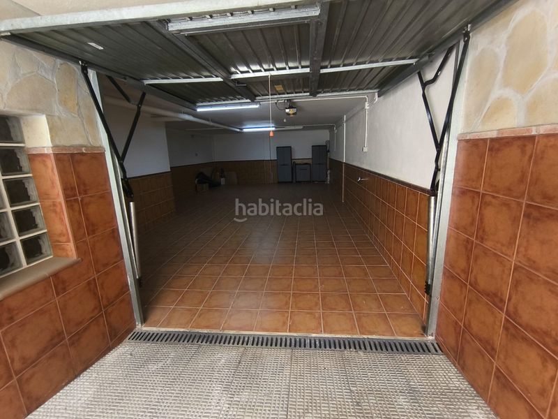Foto 8cf7f423-ecde-417d-827d-98998580d63c. Casa adosada en Mengíbar