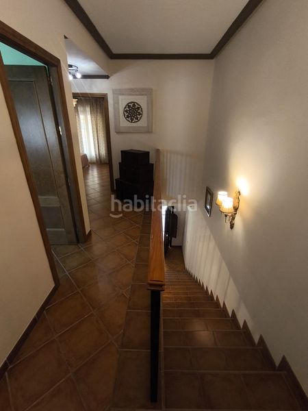 Foto beedd56a-a360-4e9b-89dc-9e916559183b. Casa adosada en Mengíbar