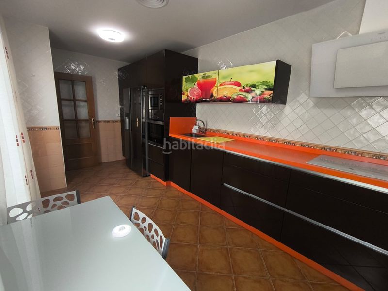 Foto db270d79-8ecd-4017-a5a9-7a96c90d1cca. Casa adosada en Mengíbar